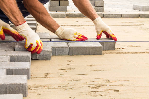 Best Residential Driveway Paver Services  in Clinton, IA