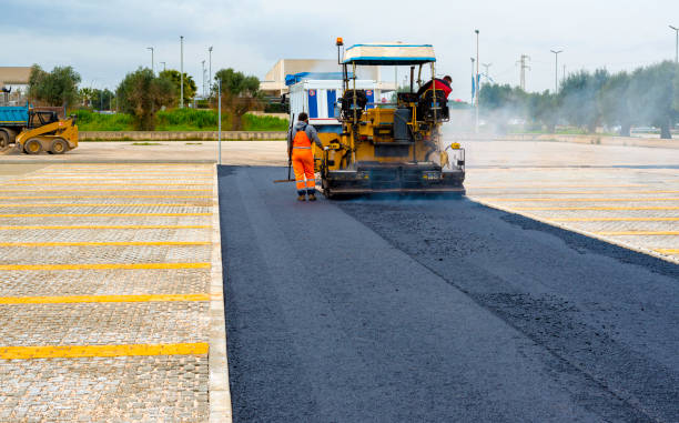 Best Interlocking Driveway Pavers  in Clinton, IA